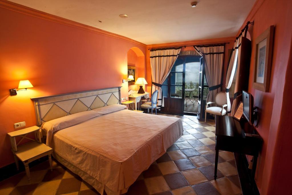 Hotel Casa Henrietta Jimena De La Frontera Room photo