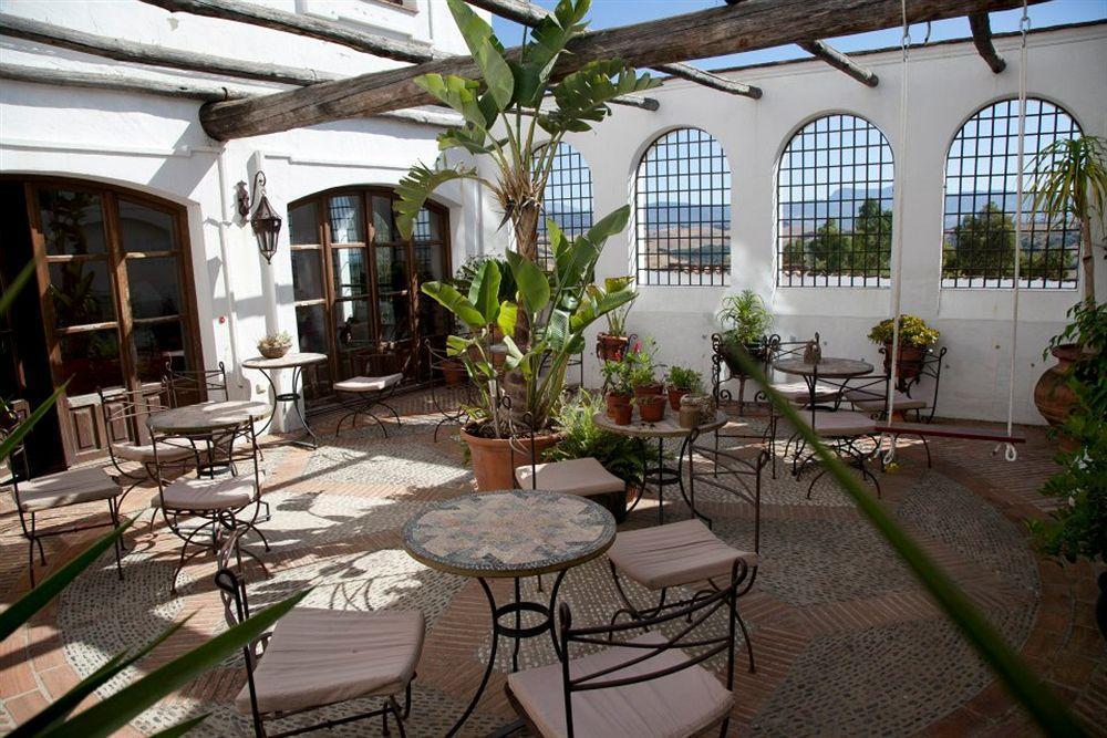 Hotel Casa Henrietta Jimena De La Frontera Exterior photo
